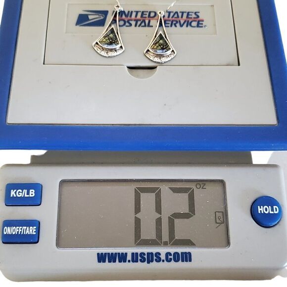 Bohemian Textured Silver Tone Dangle Drop Green Black Resin Faux Stone Earrings - Picture 6 of 7